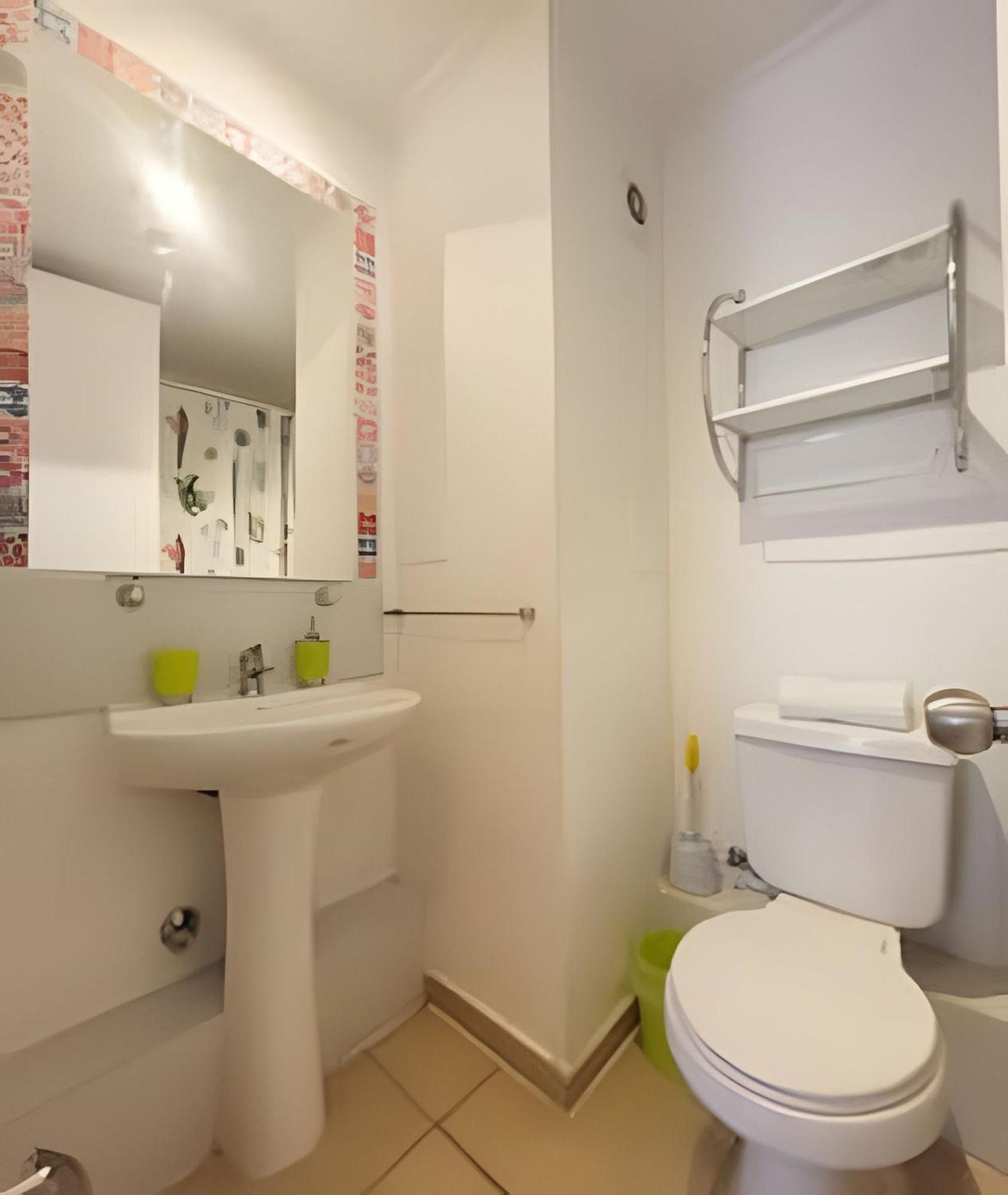 Apartamento Excelente Ubicacion 3d2b Piso 9 *